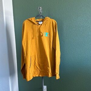 Light weight, runs a bit big